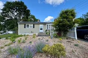 264 South St, Windham, CT 06226 - Photo 2