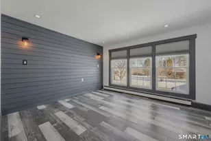 31 Pegasus Dr, Groton, CT 06340 - Photo 16
