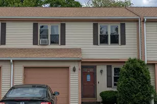 6 Hickory Ln, Rocky Hill, CT 06067 - Photo 2