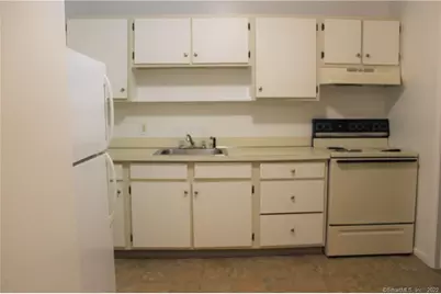 1730 State Street #312, Hamden, CT 06517 - Photo 2