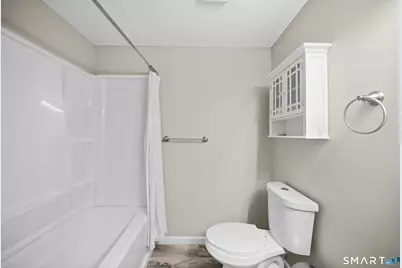 102 Oak Ridge Drive #102, Windsor Locks, CT 06096 - Photo 18