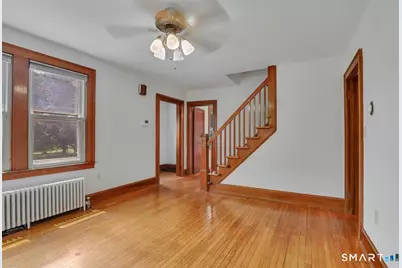 32 Maple Street, Middlefield, CT 06481 - Photo 2