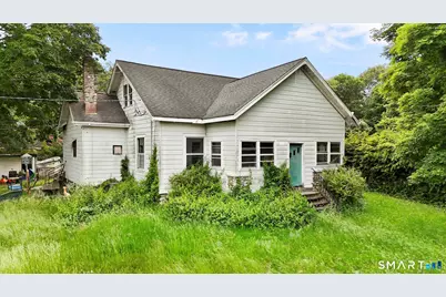 663 White Plains Road, Trumbull, CT 06611 - Photo 2