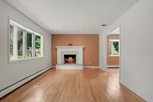 934 Jeremy Swamp Rd, Southbury, CT 06488 - Photo 4