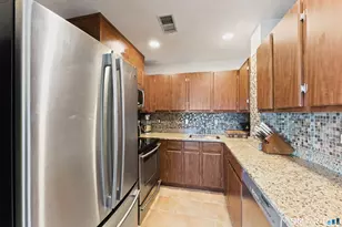 104 North St, Stamford, CT 06902 - Photo 8