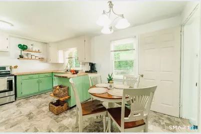 20 Carol Drive, Montville, CT 06382 - Photo 18