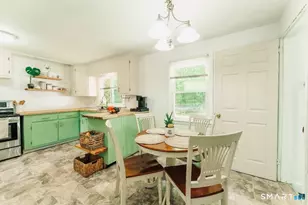 20 Carol Dr, Montville, CT 06382 - Photo 18