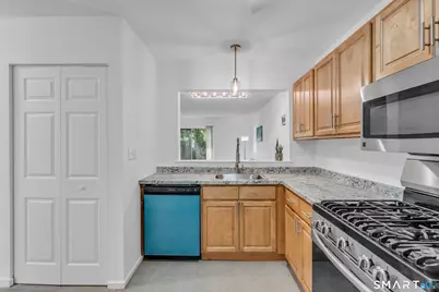 60 Coleman Street #A4, East Haven, CT 06512 - Photo 10