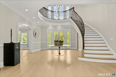 4 Cowdray Park Drive, North Castle, NY 10504 - Photo 2