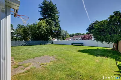 40 Oak Street, East Hartford, CT 06118 - Photo 26