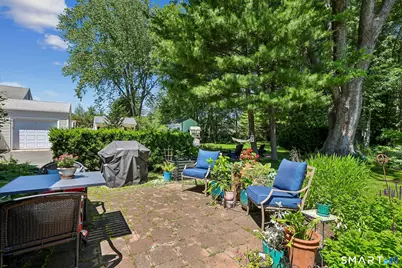 14 Dorset Road, West Hartford, CT 06119 - Photo 38