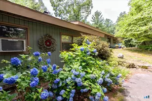296 Ferguson Rd, Manchester, CT 06040 - Photo 2
