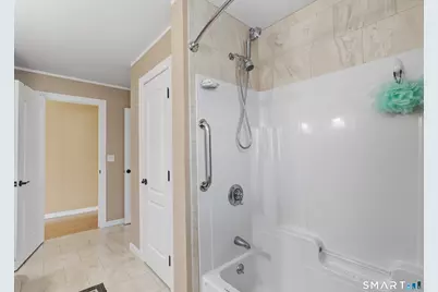 49 Allen Street, New Britain, CT 06053 - Photo 22