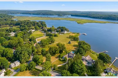 19 Riverview Street, Essex, CT 06426 - Photo 4