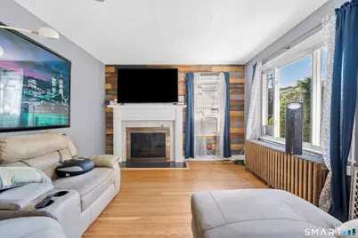 183 Perkins Avenue, Waterbury, CT 06704 - Photo 6