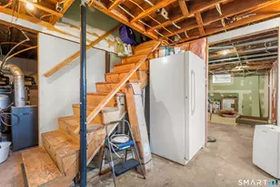 183 Perkins Ave, Waterbury, CT 06704 - Photo 20