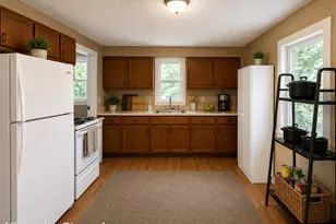 56 Ingraham Pl, Bristol, CT 06010 - Photo 2