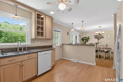 85 Grassland Road, Milford, CT 06461 - Photo 12