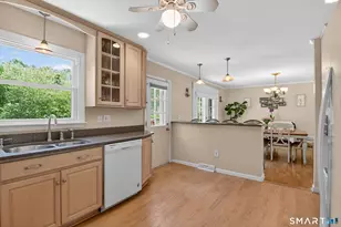85 Grassland Rd, Milford, CT 06461 - Photo 12