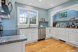 50 Vine St, Stratford, CT 06614 - Photo 10