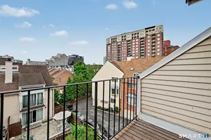 21 Highland Rd, Stamford, CT 06902 - Photo 4