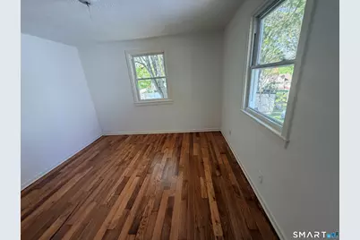 38-38 Baltic Street, Hartford, CT 06112 - Photo 30