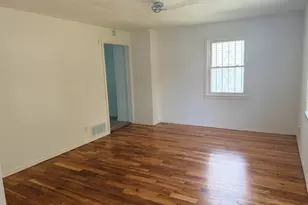 38-38 Baltic St, Hartford, CT 06112 - Photo 6