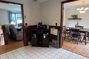 24 Middle Rd, Enfield, CT 06082 - Photo 12