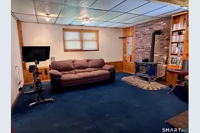 24 Middle Road, Enfield, CT 06082 - Photo 30