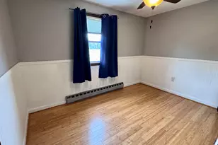 24 Middle Rd, Enfield, CT 06082 - Photo 22