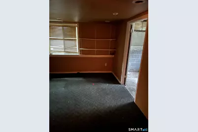 [Address not provided], New Haven, CT 06511 - Photo 12