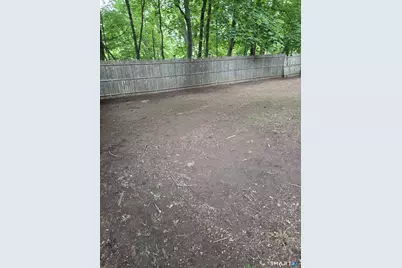 [Address not provided], New Haven, CT 06511 - Photo 14