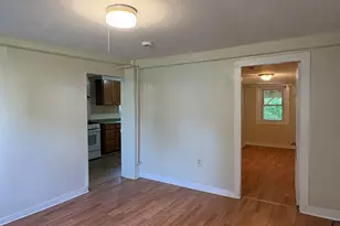 84 Mill St, Middletown, CT 06457 - Photo 2