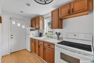 99 Warner St, Hamden, CT 06514 - Photo 18