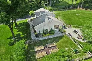29 Old Farm Rd, Weston, CT 06883 - Photo 6