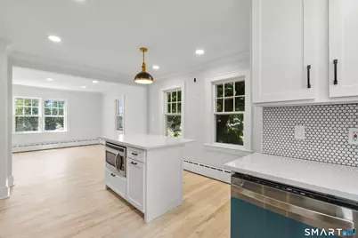 250 Jackson Avenue, Stratford, CT 06615 - Photo 12