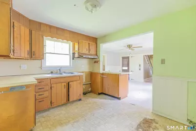 386 Parker Street, Manchester, CT 06042 - Photo 8