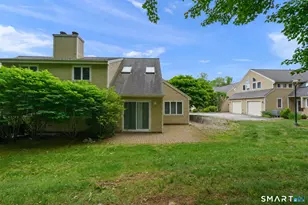 131 Courtyard Ln, Mansfield, CT 06268 - Photo 32