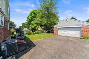 112 4th St, Stamford, CT 06905 - Photo 38