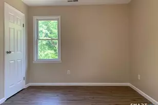 15 Krakow St, Derby, CT 06418 - Photo 18