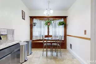 34 Cleveland Ave, Milford, CT 06460 - Photo 10