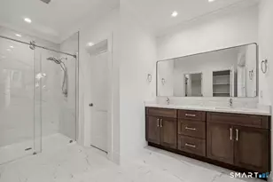 195 S Water St, Greenwich, CT 06830 - Photo 14