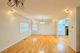 18 Honey Ln, Southington, CT 06489 - Photo 8