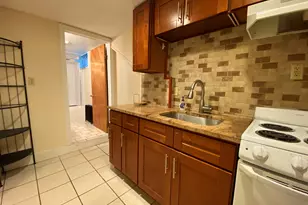 239 Edwards St, New Haven, CT 06511 - Photo 4