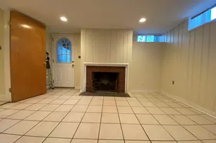 239 Edwards St, New Haven, CT 06511 - Photo 6