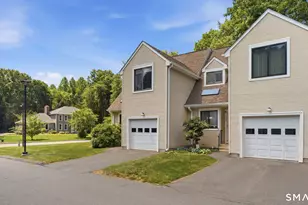 20 Evergreen Trail, Farmington, CT 06032 - Photo 2
