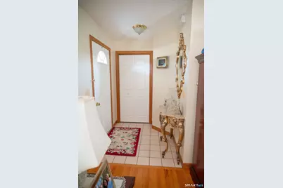 6 Vumbaco Drive, Wallingford, CT 06492 - Photo 8