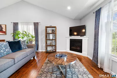 6 Meeting House Lane, Enfield, CT 06082 - Photo 6
