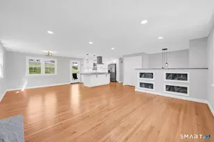 129 Midwell Rd, Wethersfield, CT 06109 - Photo 8
