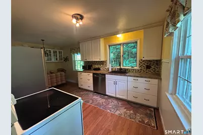 125 Patterson Street, Torrington, CT 06790 - Photo 4